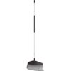 Fiskars Laubbesen Light mit langem Stiel