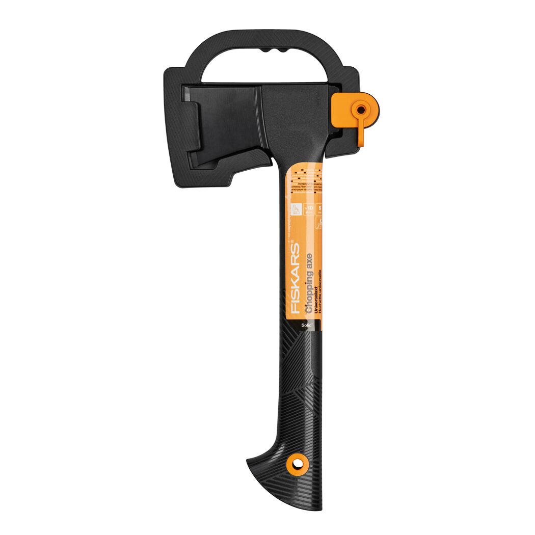 Schwarze Fiskars Universalaxt mit orangem Griff