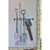 Gardena Gerätehalter Plus mit Gartengeräten