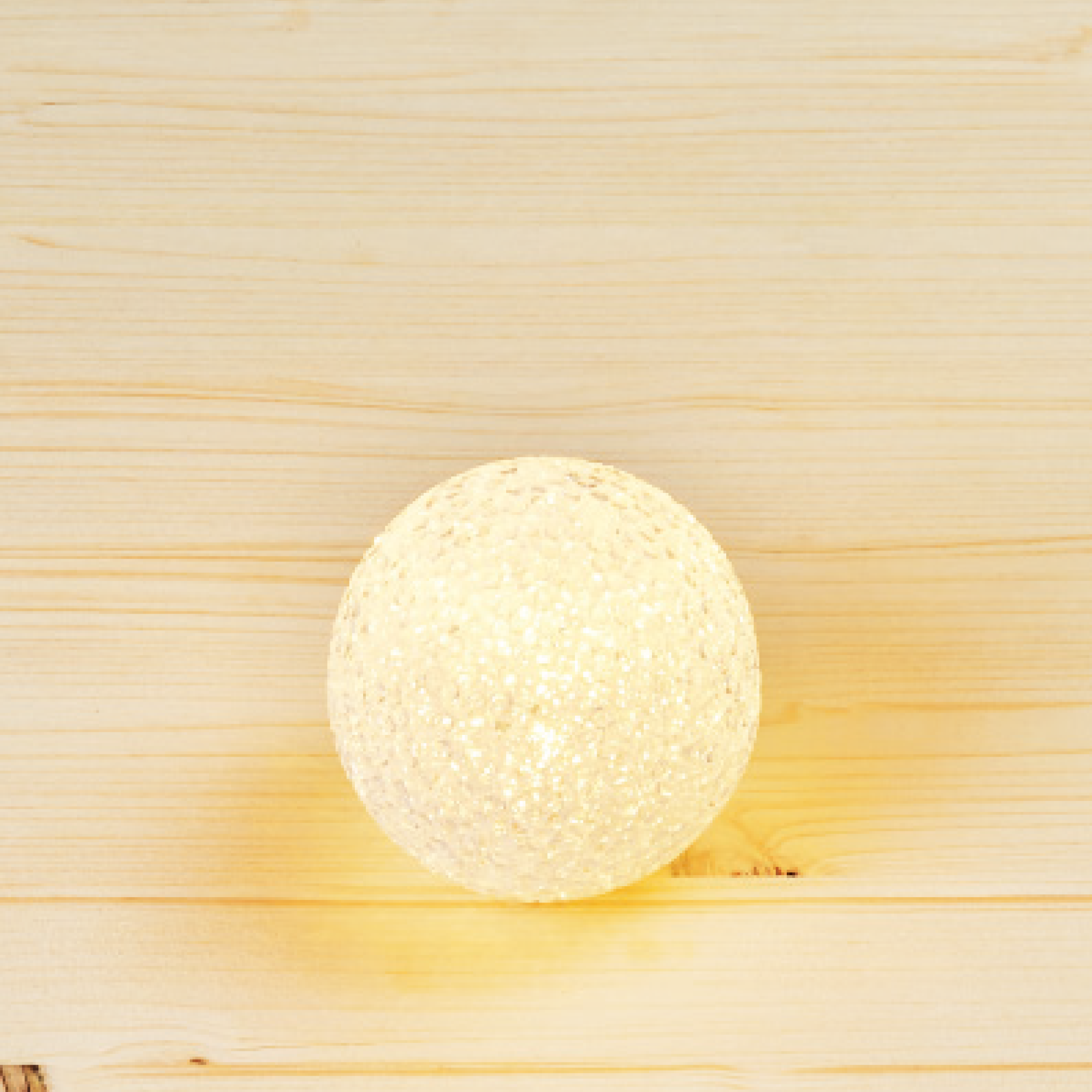 Leuchtball Ø 7 cm warmweiß 2 LEDs innen + product picture