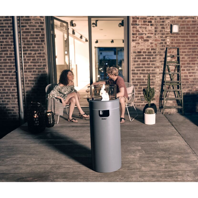 Gas-Feuerstelle auf Terrasse