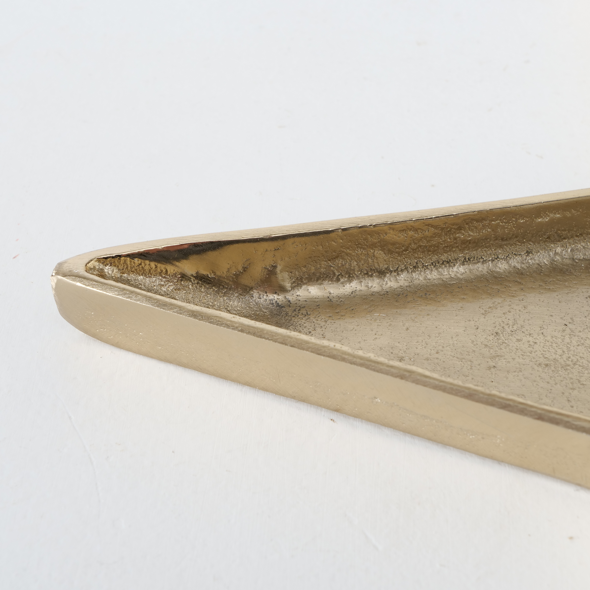 Deko-Teller 'Thye' Aluminium 25 cm champagnerfarben, sternförmig + product picture