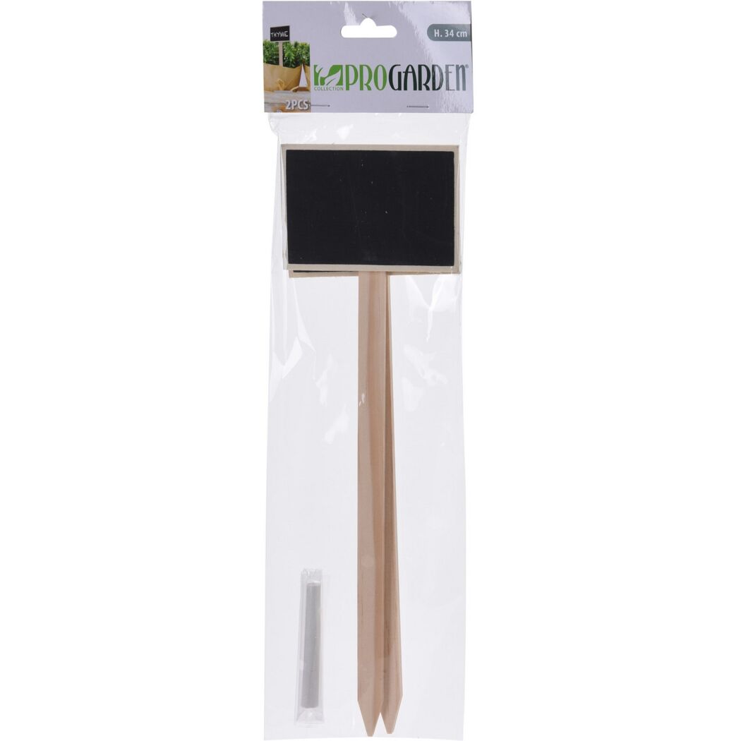 Zwei Kräuterstecker mit Kreide und Verpackung