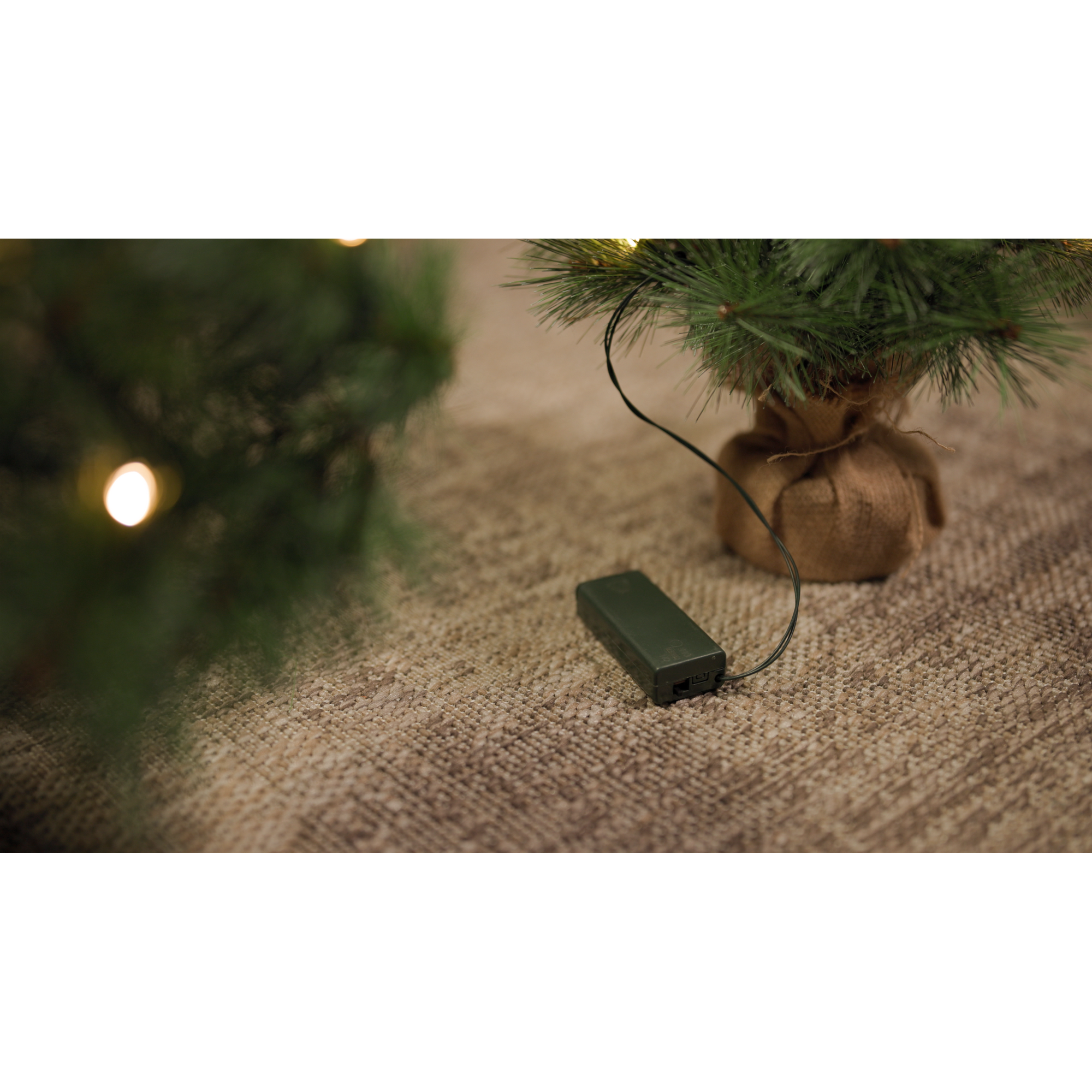 Künstlicher Weihnachtsbaum 'Jasper' grün 90 cm mit LED-Beleuchtung