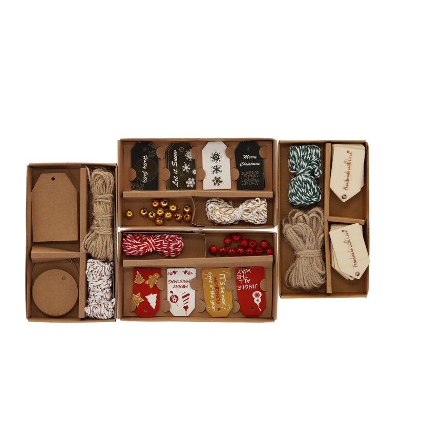 Geschenk Anhänger mit Garn und Glöckchen