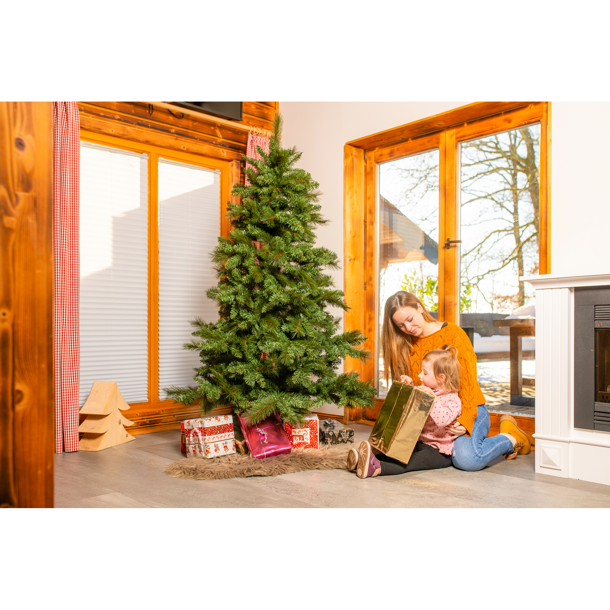 Künstlicher Weihnachtsbaum 'Mesa' Fichte mit Ständer Ø 119 x 180 cm