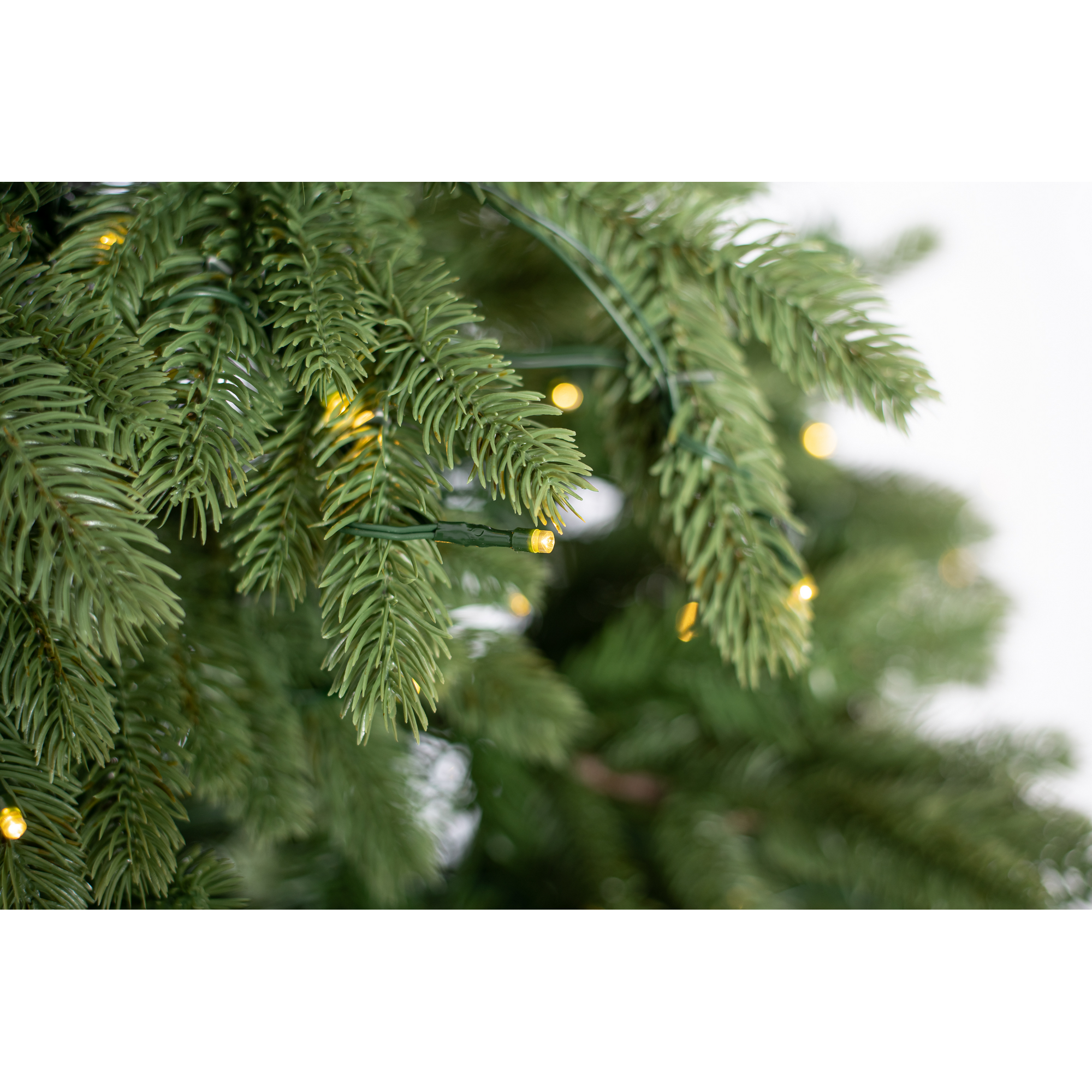 Künstlicher Weihnachtsbaum 'Roswell Kiefer' grün Ø 122 x 210 cm