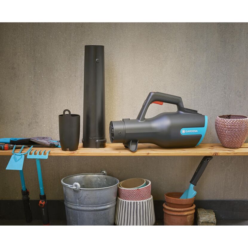 Gardena Akku-Laubbläser PowerJet 18V Solo