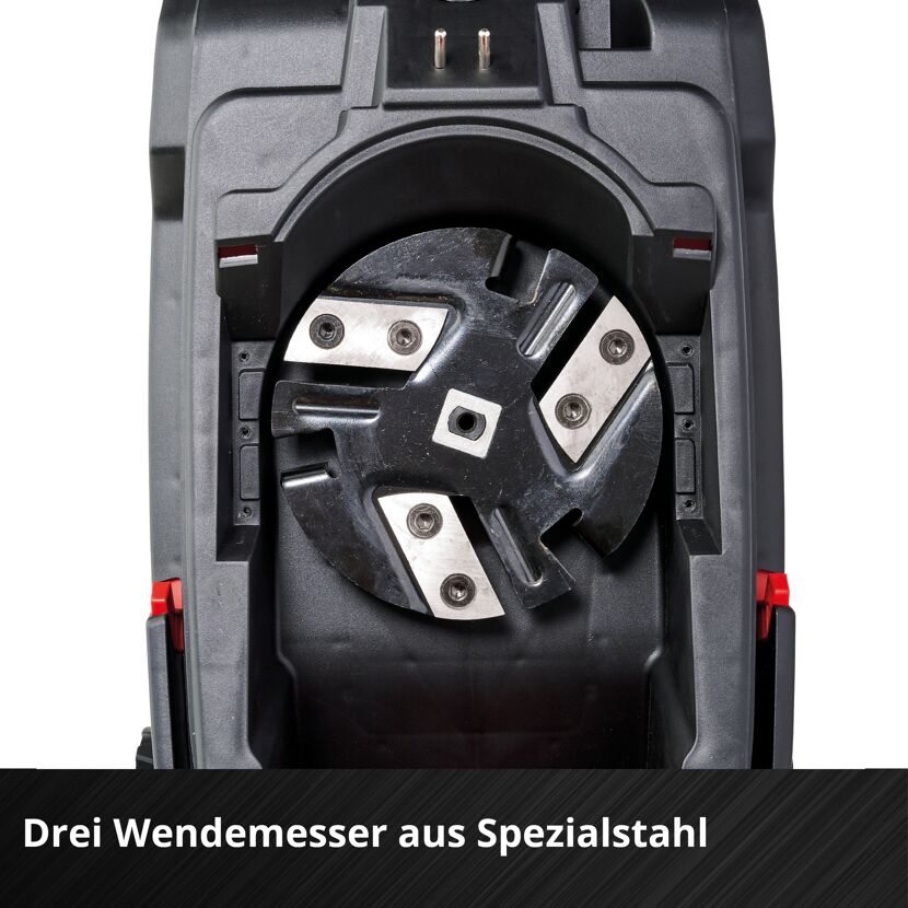 Drei Wendemessser aus Spezialstahl im Häcksler