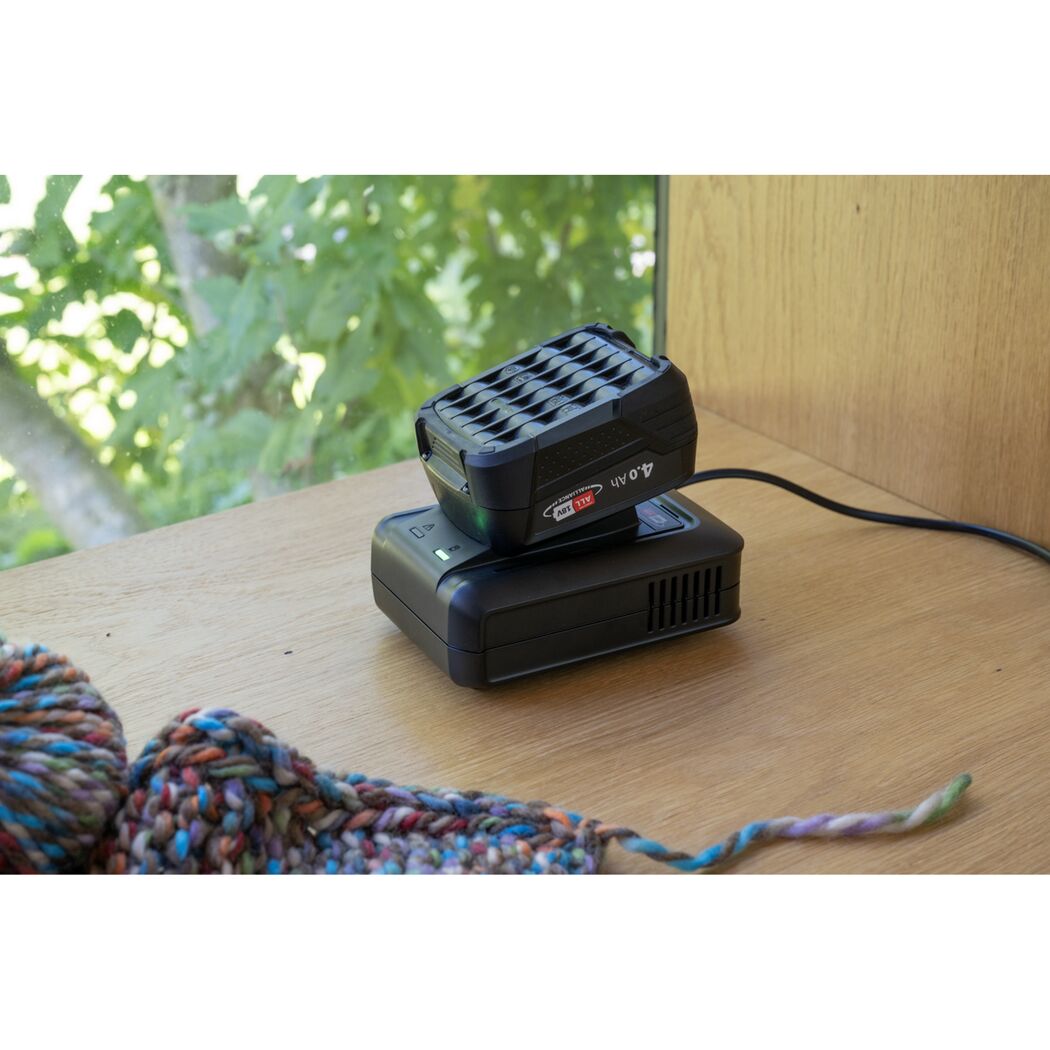 Akku-Starter-Set 'Power For All' Ladegerät und Akku 18 V 4 Ah