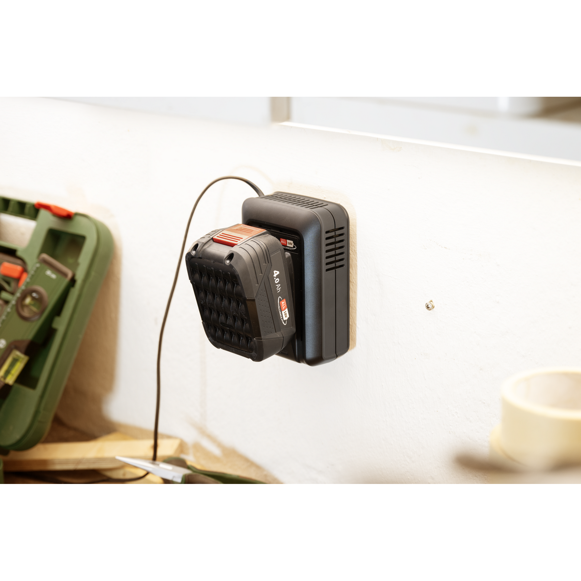 Akku-Starter-Set 'Power For All' Ladegerät und Akku 18 V 4 Ah