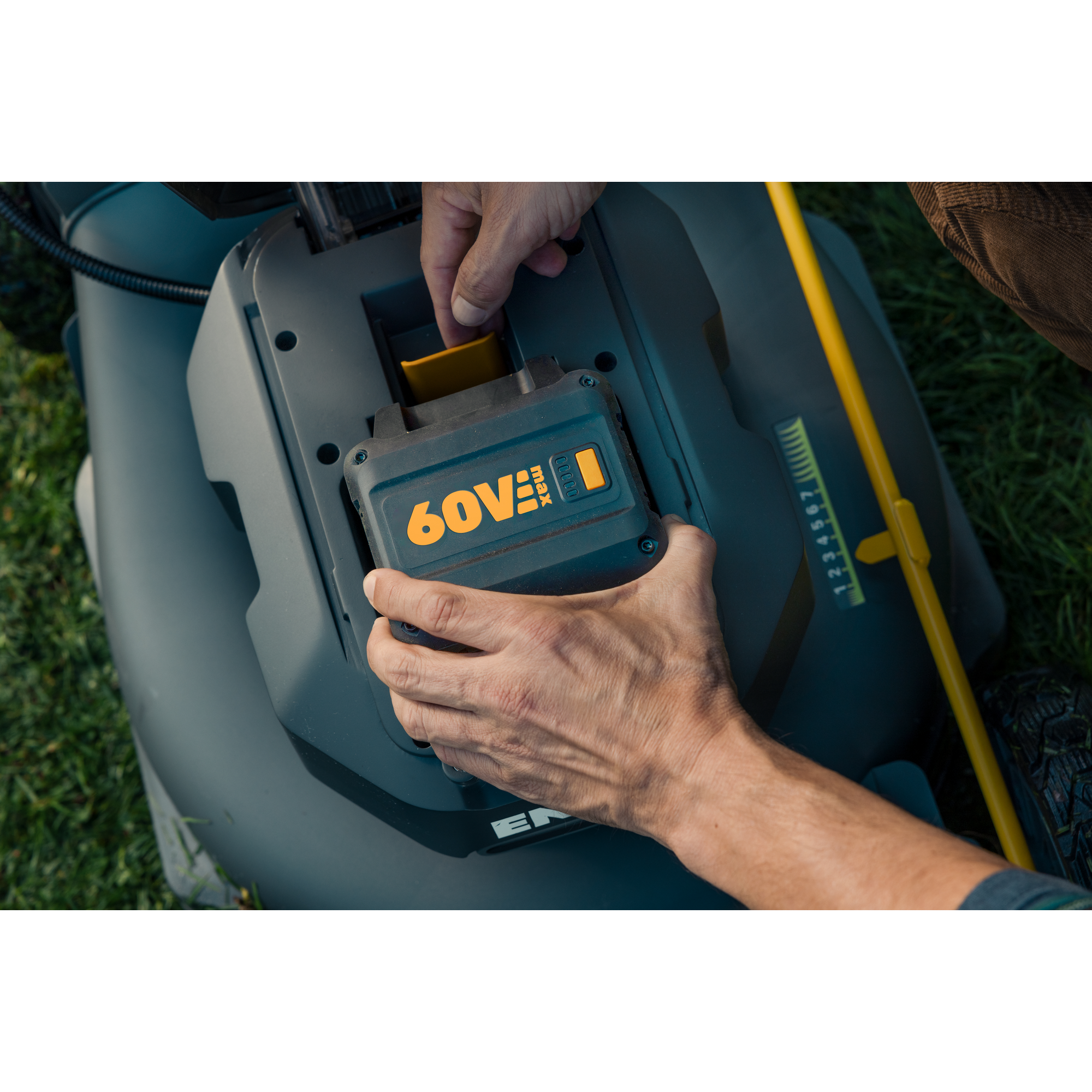 Akku-Rasenmäher 'Enviro EG755' 60 V mit Akku 800 m²