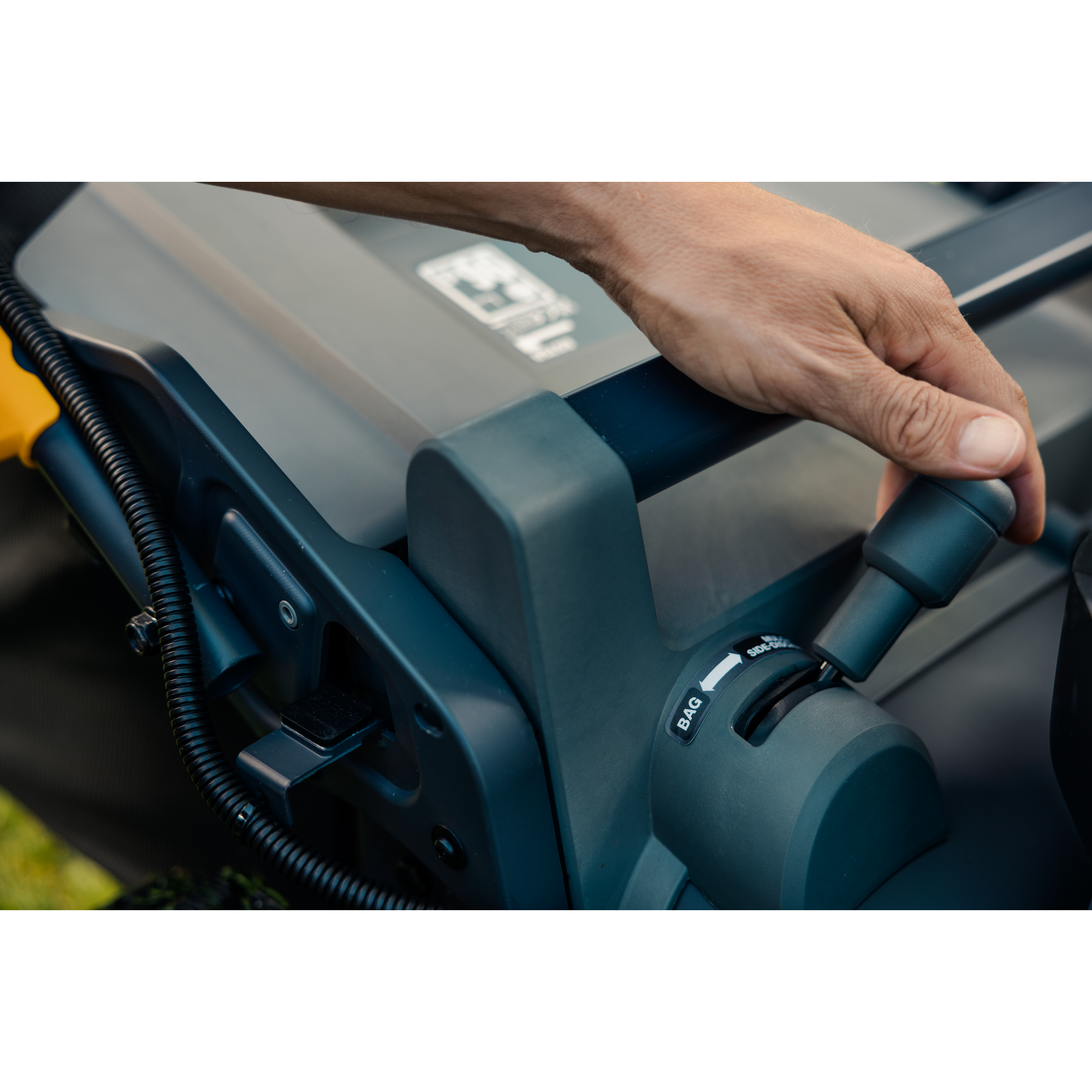 Akku-Rasenmäher 'Enviro EG758' 60 V mit Akku 1000 m²
