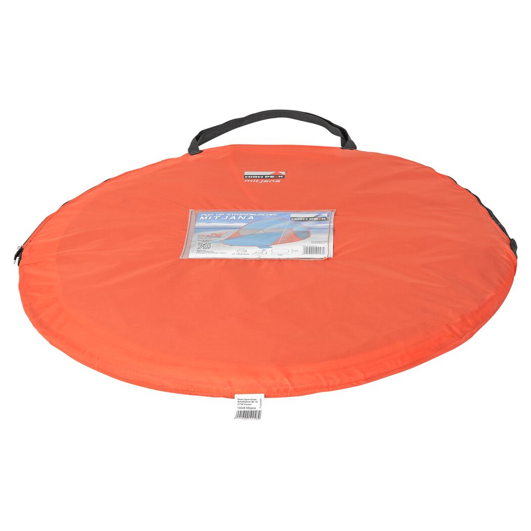Eingerollte orange Strandmuschel mit Etikett