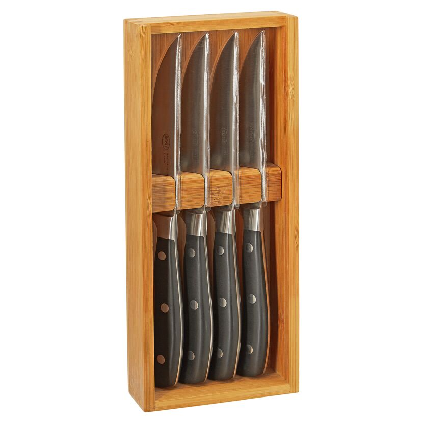 Vier Steakmesser in einer Bambusholzbox