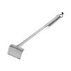 Metallischer Holzkohleschieber mit langem Griff und Lederband