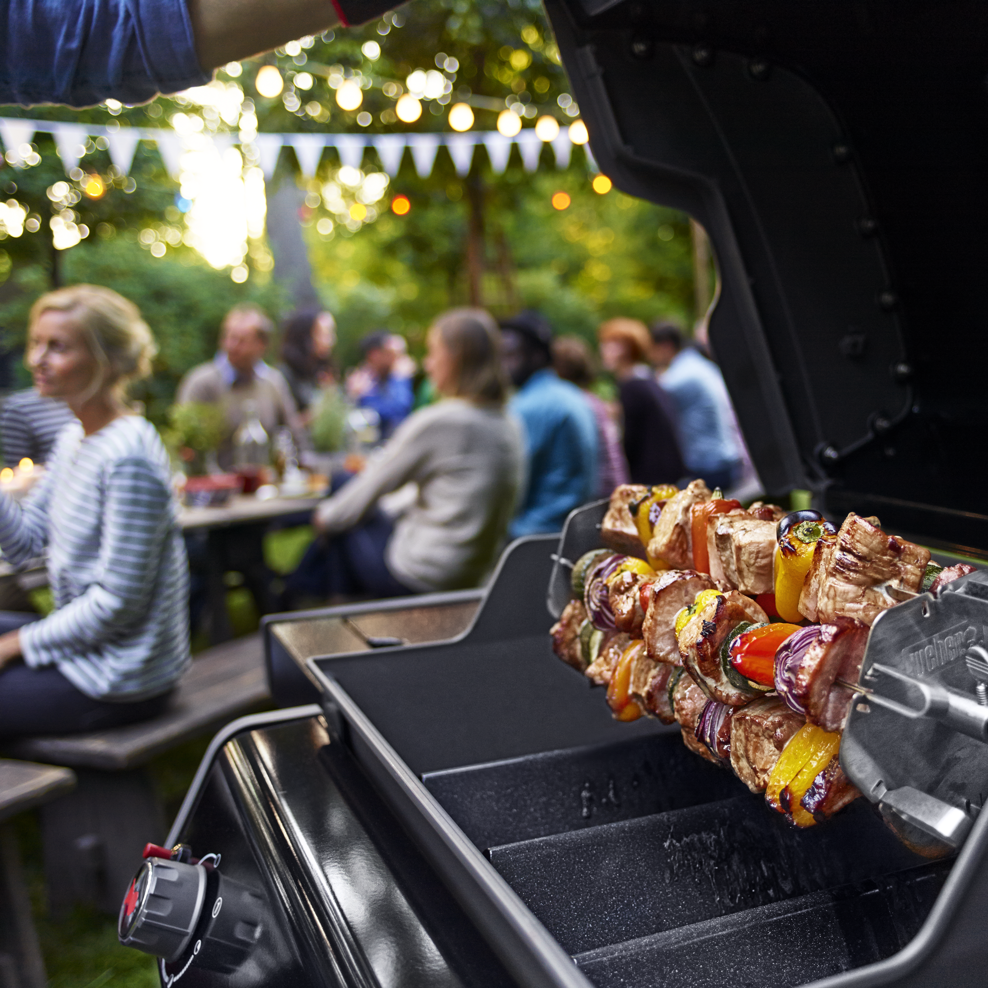 Gasgrill 'Spirit II E-310 GBS' schwarz + product picture
