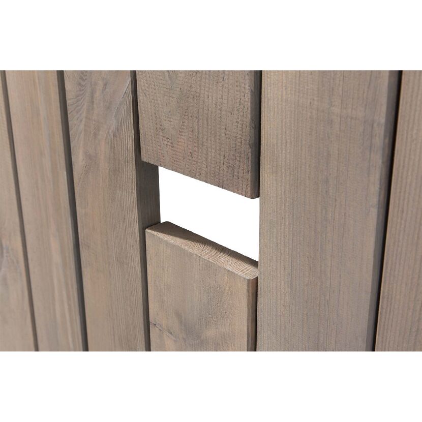 Graues Holz mit Lücke