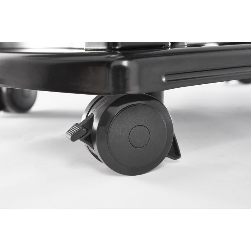 Schwenkbare Rolle des Gasgrills Spirit E-215 mit Feststellbremse