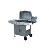 Gasgrill mit geöffnetem Deckel und vier Brennern.