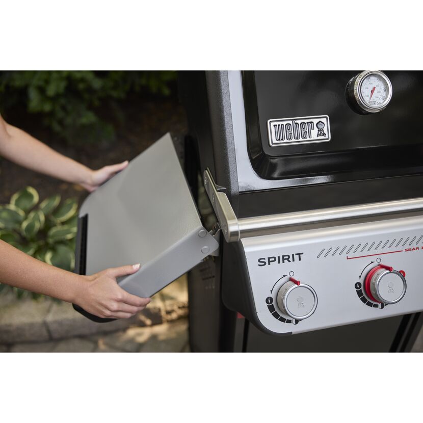 Gasgrill 'Spirit E-325 GBS' schwarz 123 x 117 x 67,5 cm