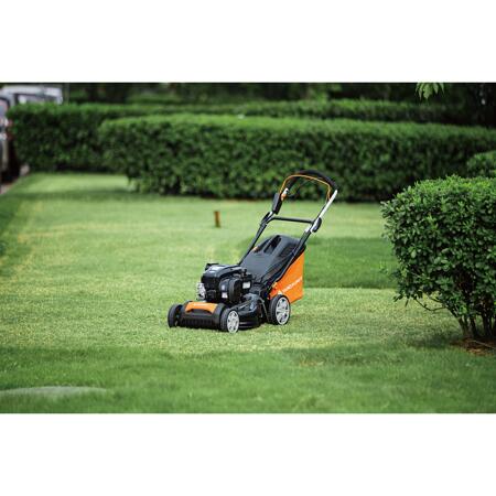 3. Bild von Benzin-Rasenmäher 'GM B46E' 2100 W mit Radantrieb, bis 1600 m²