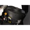 ST 550 Twin Motor eines Rasentraktors