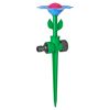 Grüne Rasensprengerblume mit Spike