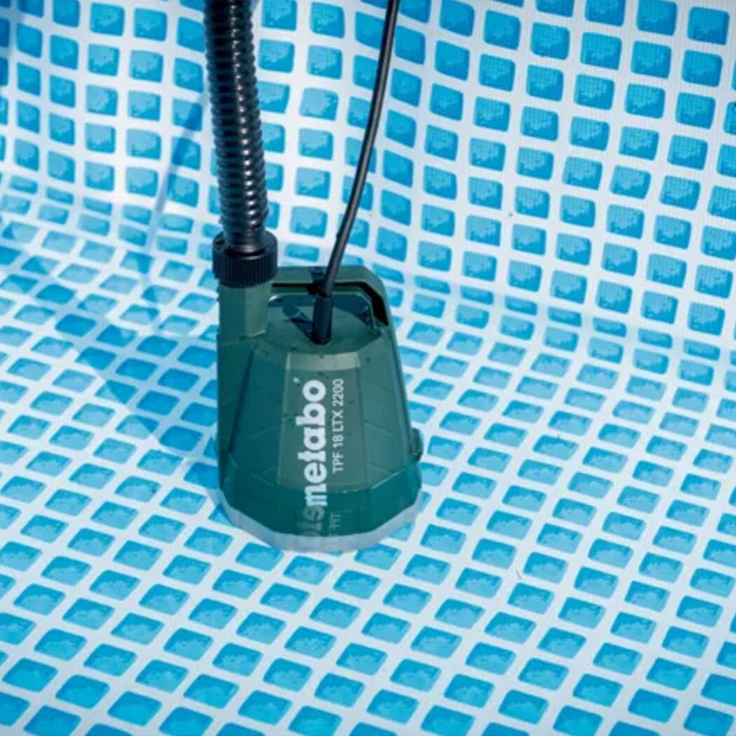 Metabo Tauchpumpe im Pool