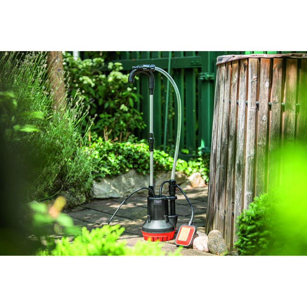 Gartenpumpe BAP350 von Scheppach im Garten