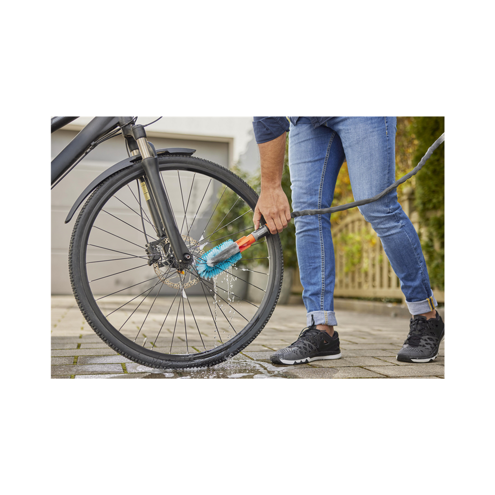 Fahrrad-Wasch-Set 'Clean System' mit Bürsten und Schlauch + product picture