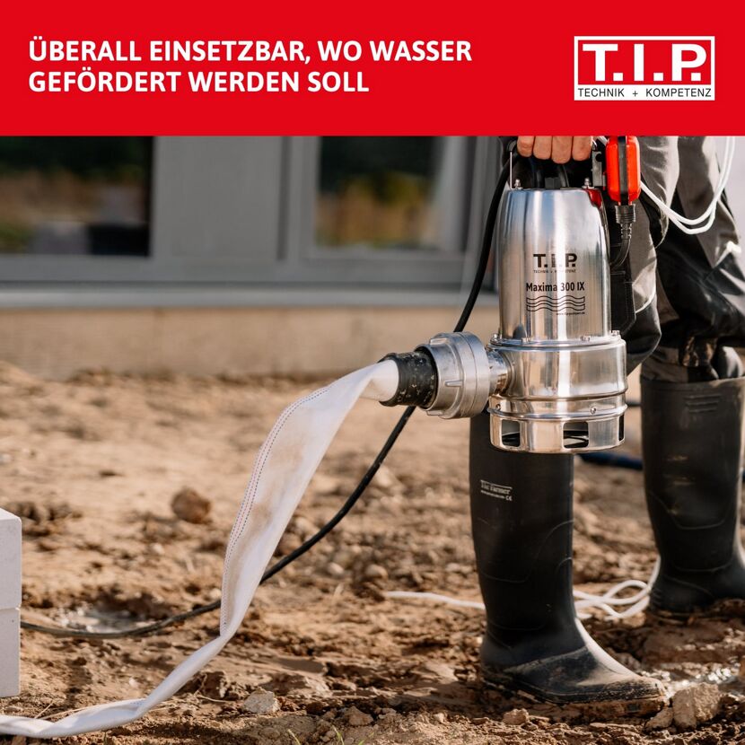Person mit T.I.P. Wasserpumpe