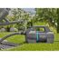 GARDENA Gartenpumpe 4200 Silent wird mit Gießkanne befüllt