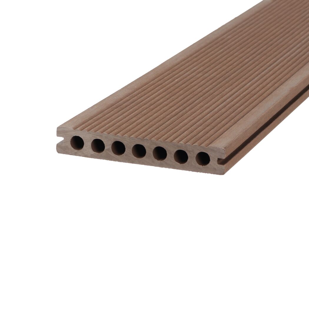Braune WPC Diele DreamDeck Plus