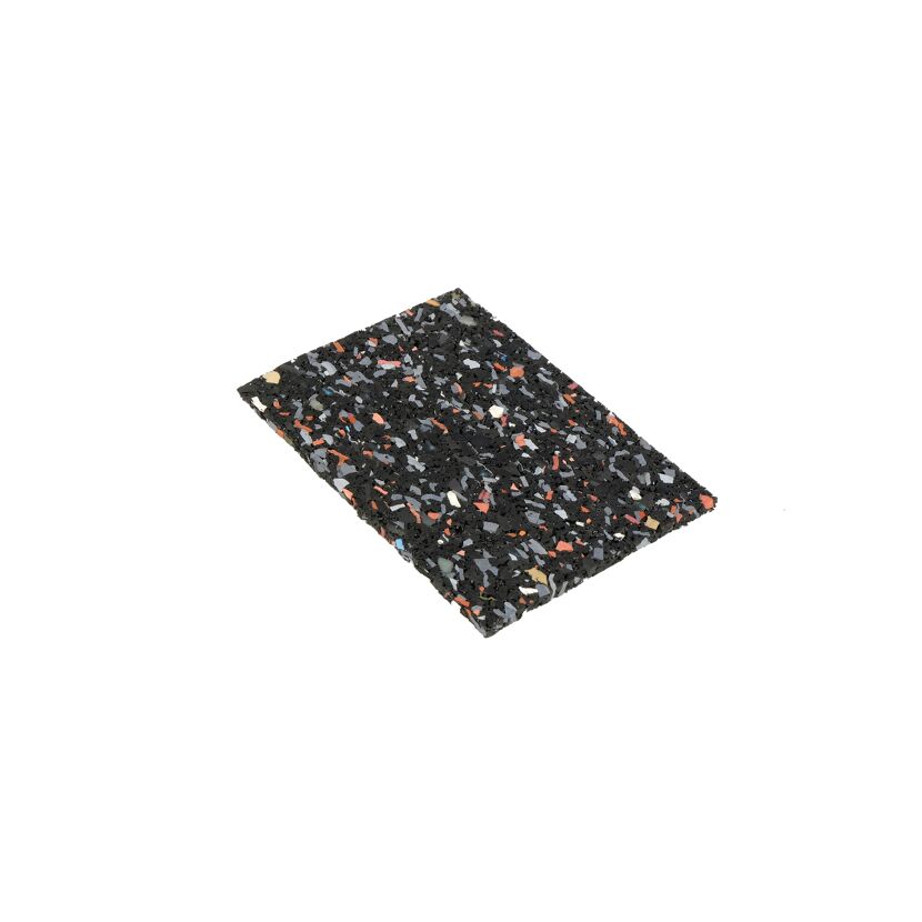 Schwarze Gummimatte mit bunten Sprenkeln