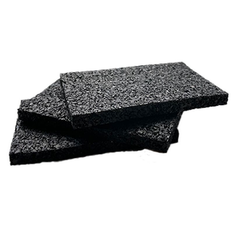 Drei schwarze Auflagepads