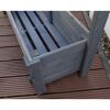 Grauer Holzblumenkasten