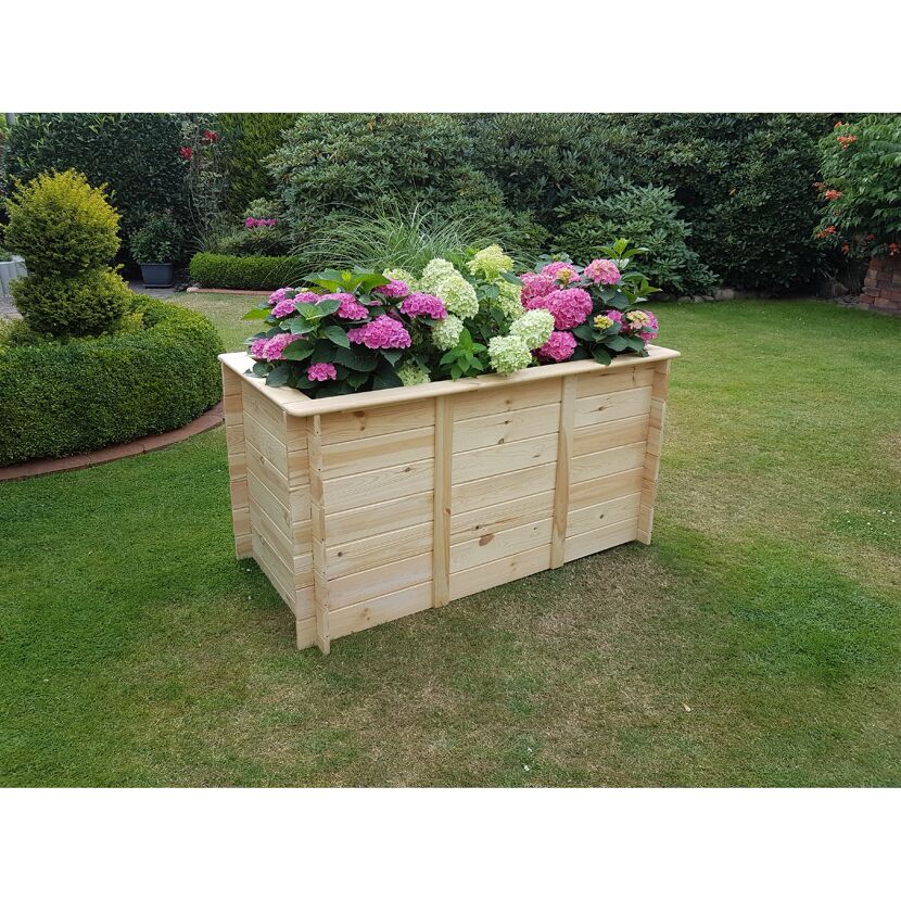 Holz-Hochbeet mit Hortensien im Garten