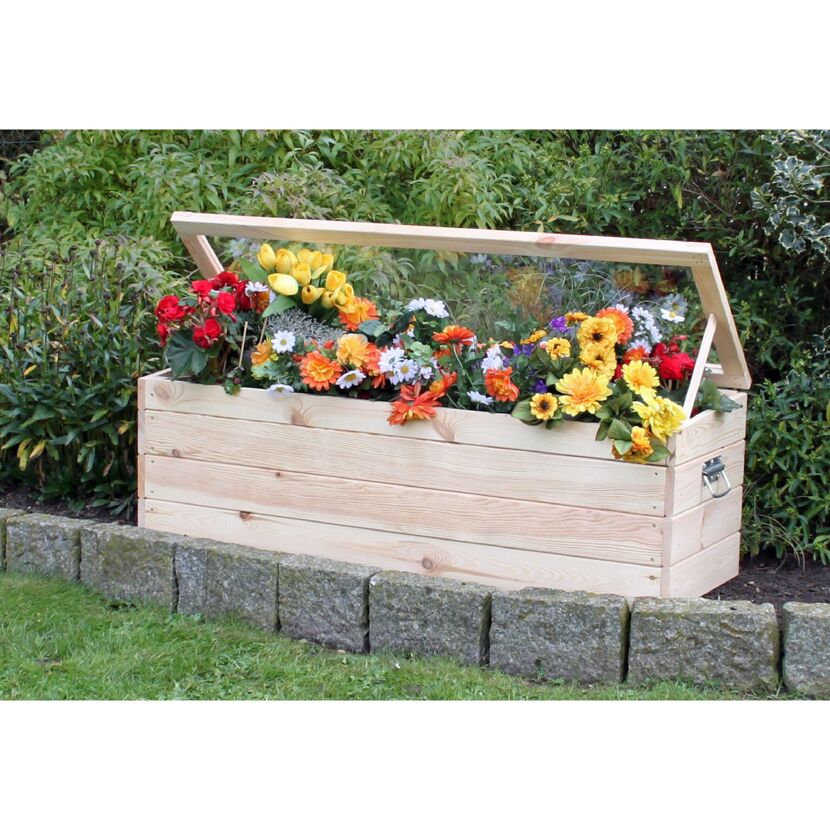 Holz-Frühbeet mit Blumen
