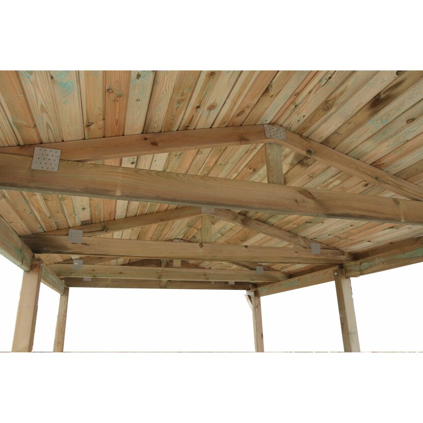 Dachkonstruktion eines Carports aus Holz