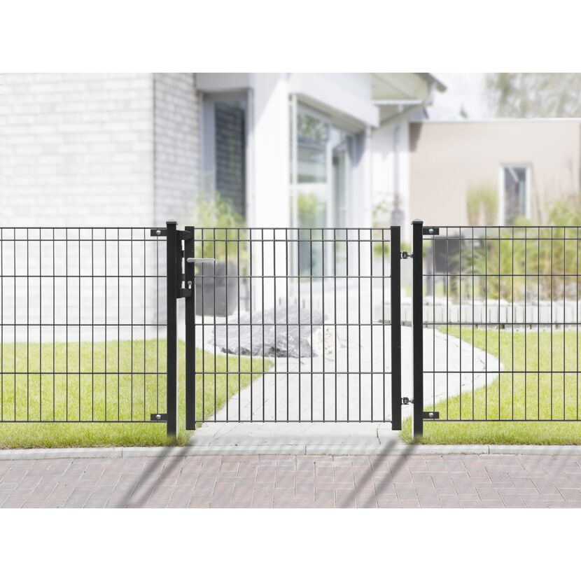Schwarzes Metallgartentor