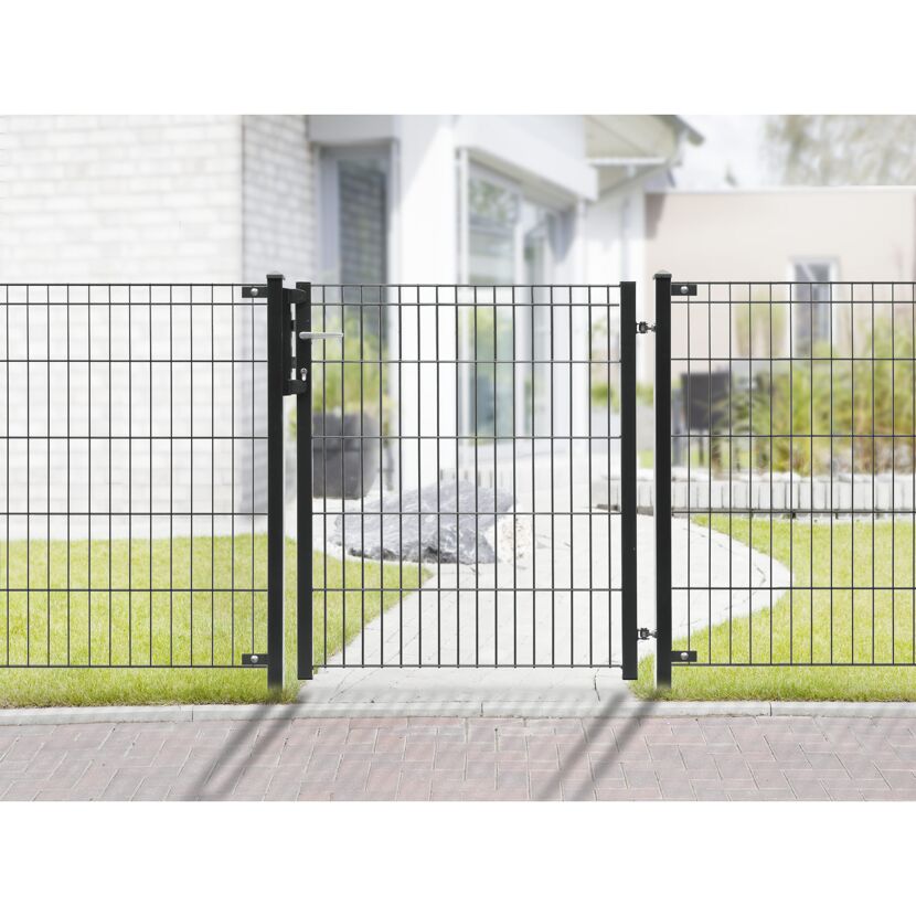 Schwarzes Metall Gartentor