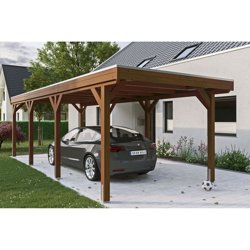 Auto unter einem Carport aus Holz.