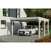 Weißer Carport aus Holz mit Auto und Motorrad