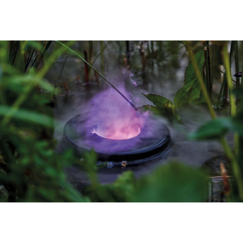 Teichvernebler PondoFog RGB mit lilafarbenem Nebel