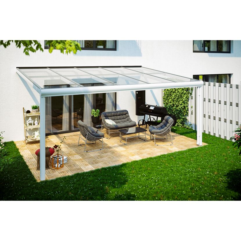 Terrasse mit Terrassenüberdachung und Grill