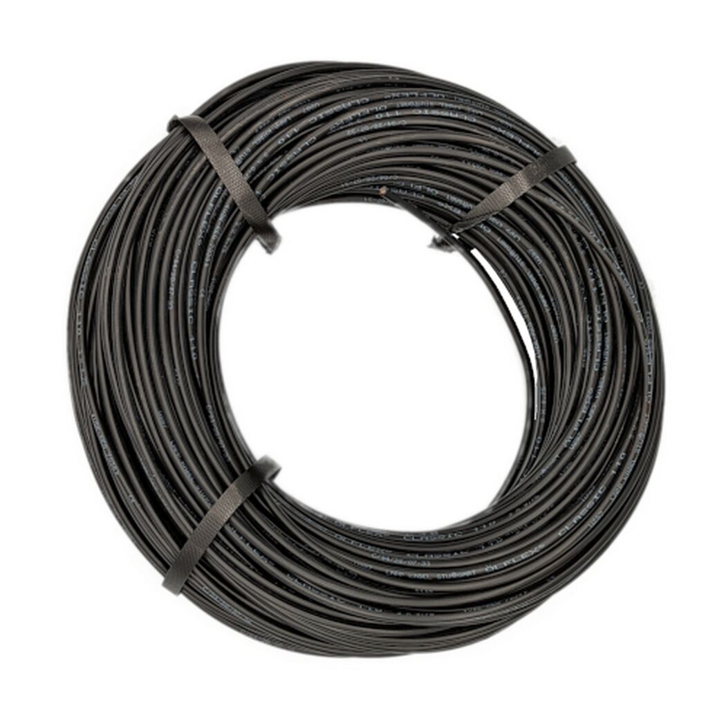 Schwarzes Erdkabel aufgerollt