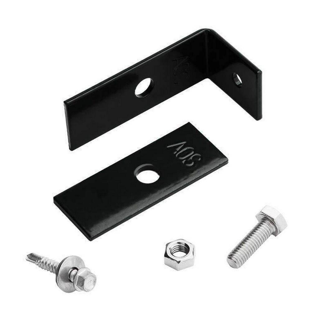 Winkel mit Schrauben und Dübel