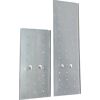 Zwei gelochte Metallplatten des MONTO Plattform-Sets.