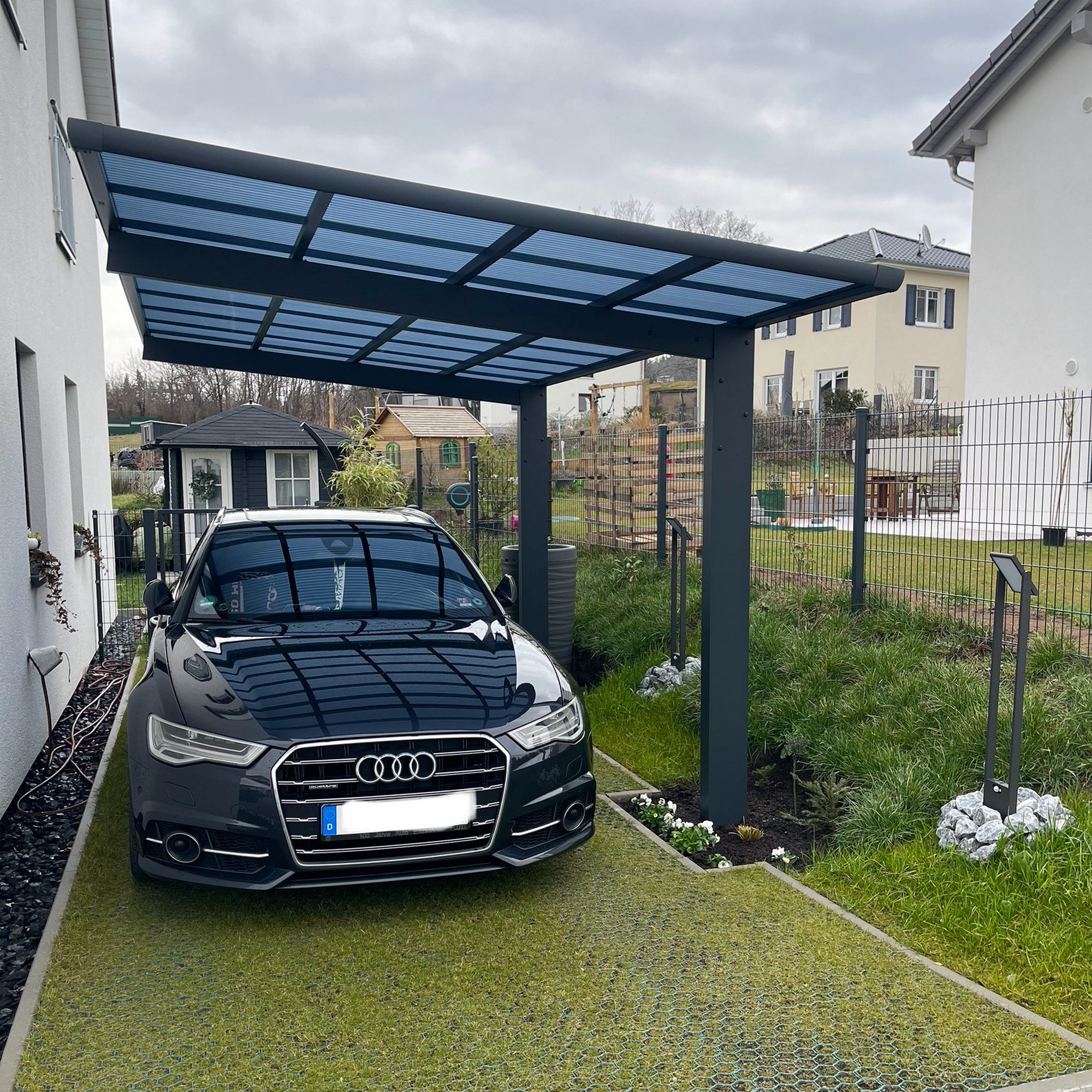 Carport 'Wing 80' anthrazit 276 x 531 x 284 cm